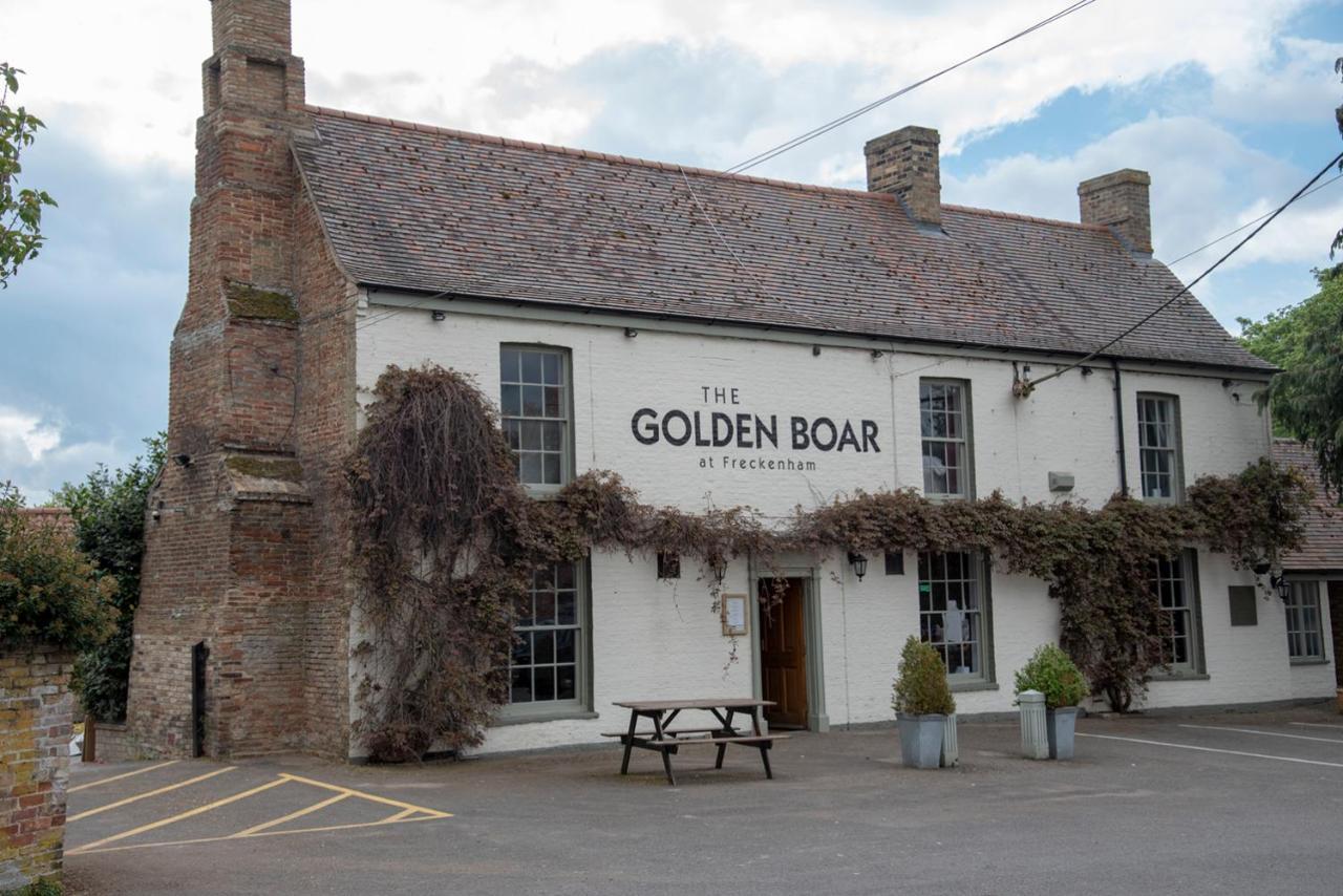 Hotel The Golden Boar 3*